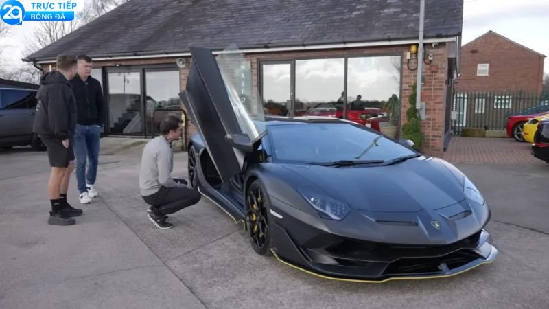 Marcus Rashford Bán Lamborghini, Tậu Audi Hiếm – Quyết Định Gây Bão! 3 marcus-rashford-2