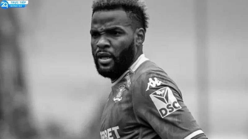 aaron-boupendza-qua-doi