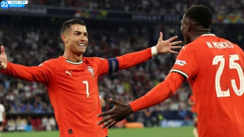 Bồ Đào Nha Vs Tây Ban Nha - Ronaldo Có Thoát Bóng Mờ Dần? 3 bo-dao-nha-vs-tay-ban-nha-2
