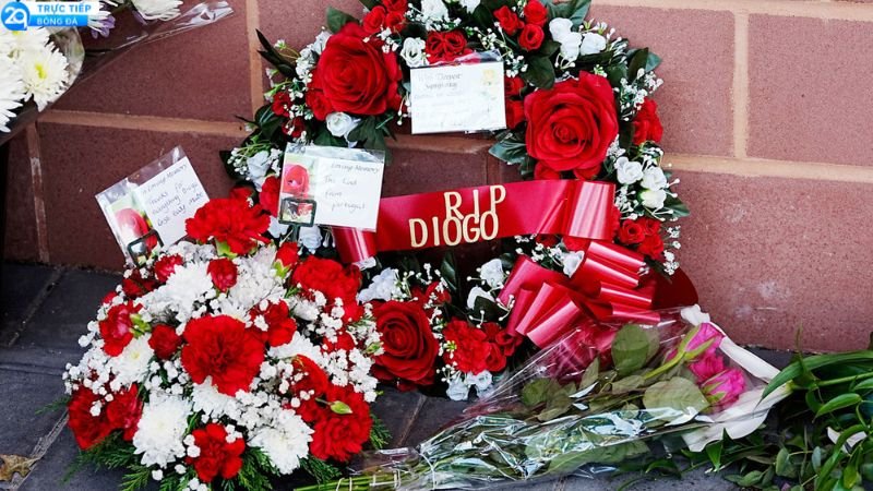 Ronaldo Tiếc Thương Diogo Jota – Khó Chấp Nhận Bi Kịch Vô Lý 3 ronaldo-tiec-thuong-diogo-jota-2