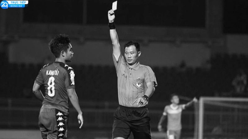 Trọng Tài Trần Đình Thịnh Qua Đời, Giới Bóng Đá Bàng Hoàng 3 trong-tai-tran-dinh-thinh-qua-doi-2